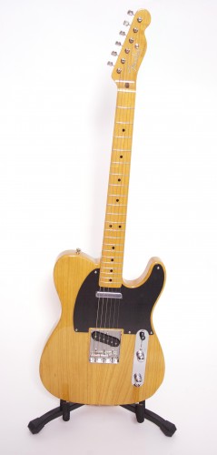 Fender Telecaster Japan 52 re-issue with Case