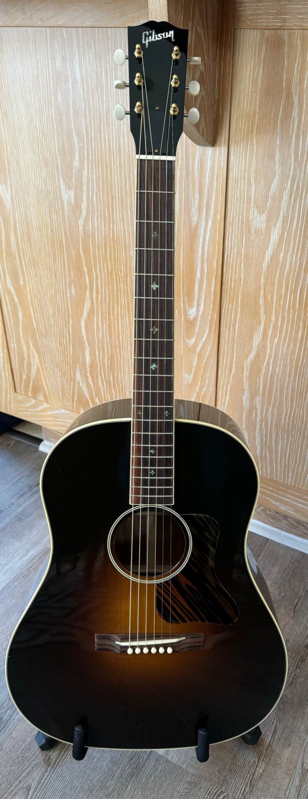 Gibson Jackson Browne